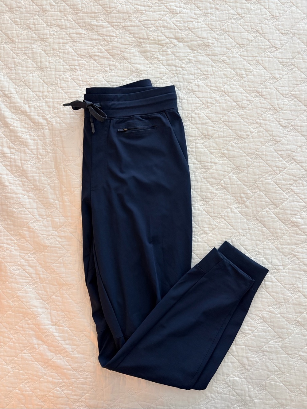 Nomatic Joggers Men Small 

Nomatic Joggers Men Small